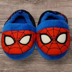 MARVEL SPIDER-MAN SLIPPERS - NEW NO TAGS